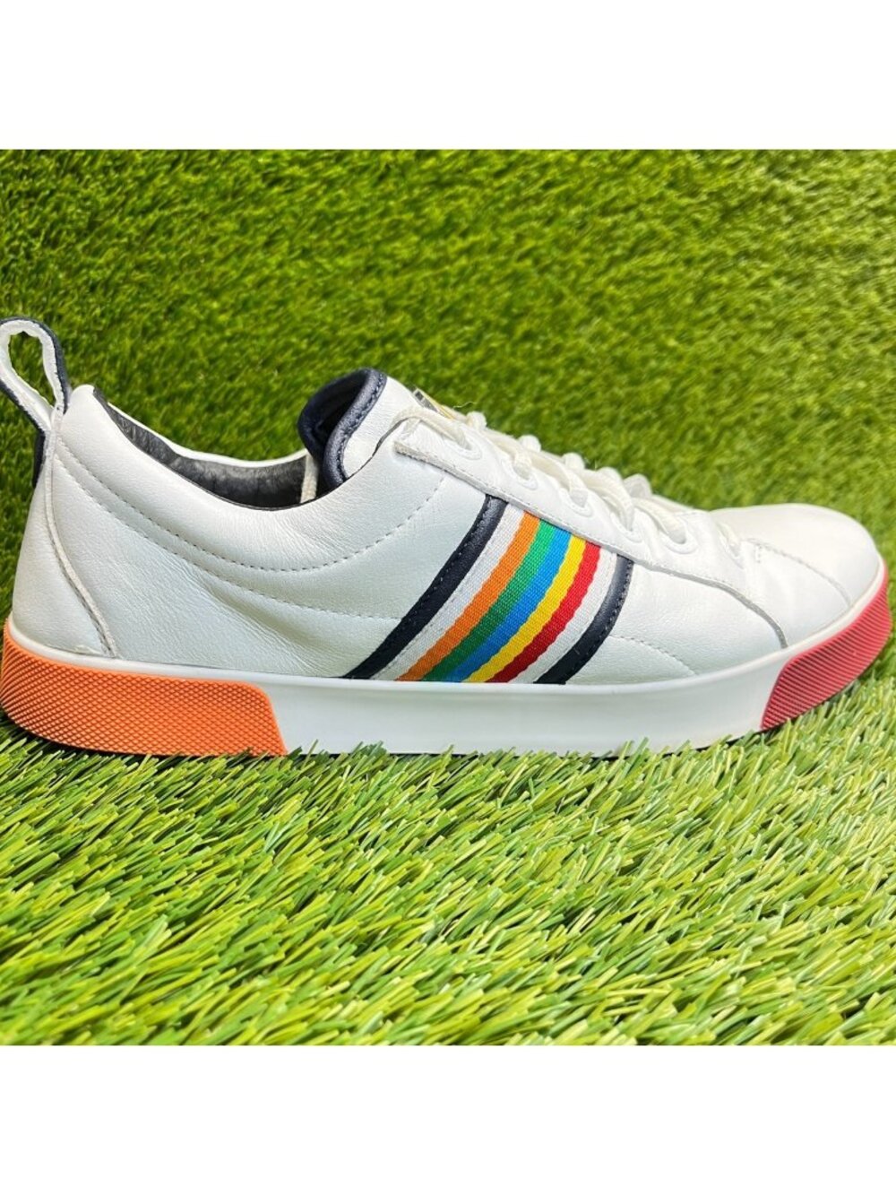 Coogi Fashion Mens Size 9 White Blue Red Athletic Classic Leather Shoes Sneakers